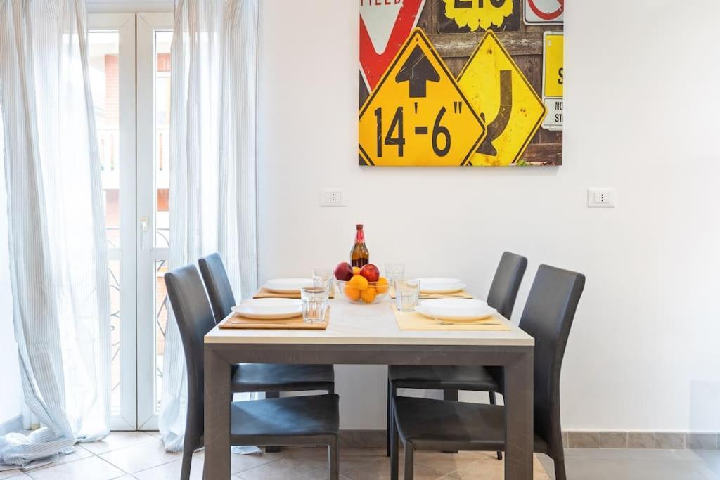 Ferienwohnung Old Town-Porta Susa Free Parking Modern Flat X6 Turin Exterior foto